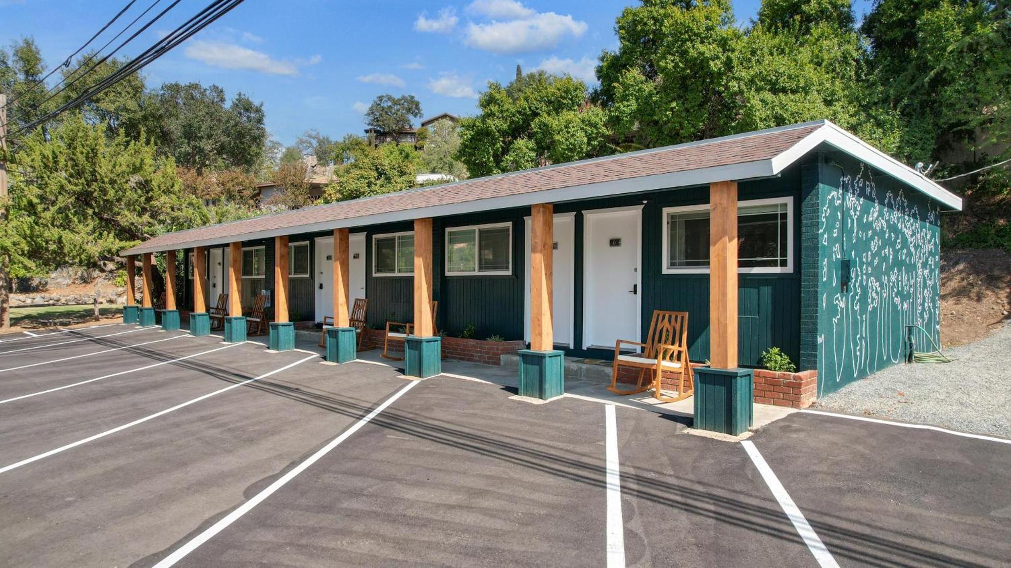 The Charlotte Sequoia Motel R2 Three Rivers Eksteriør billede