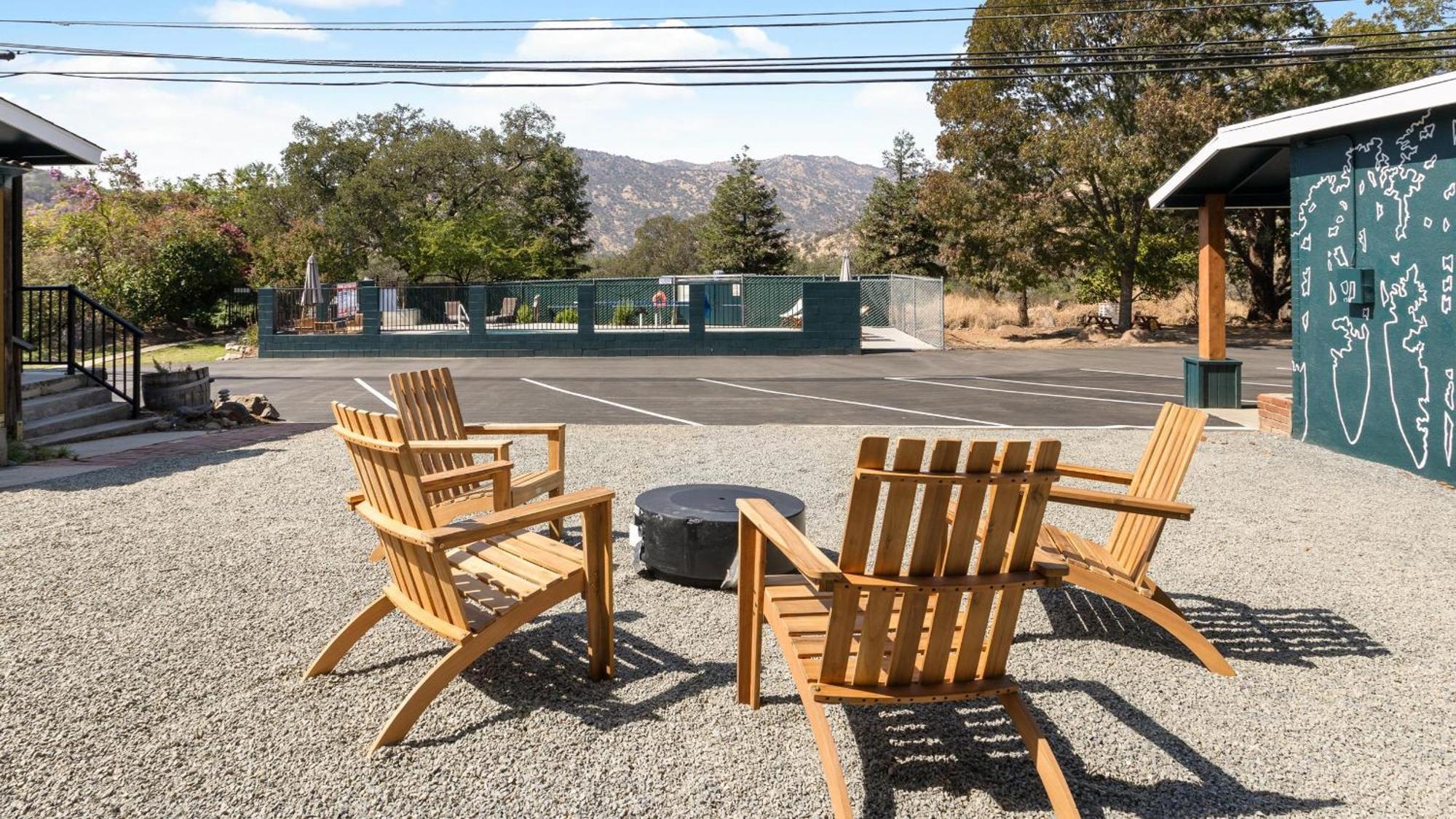 The Charlotte Sequoia Motel R2 Three Rivers Eksteriør billede